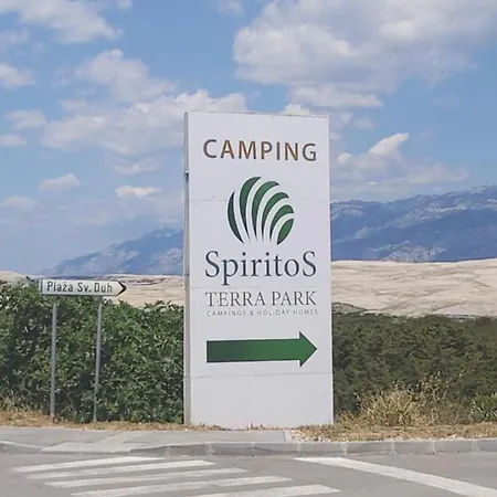 Lunabay Spiritos Mobile Home, Terra Park Spiritos Campsite Kolan