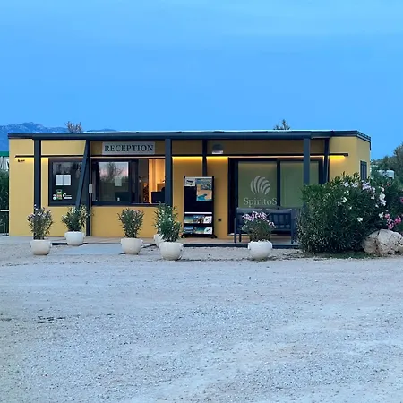 Lunabay Spiritos Mobile Home, Terra Park Spiritos Kemp